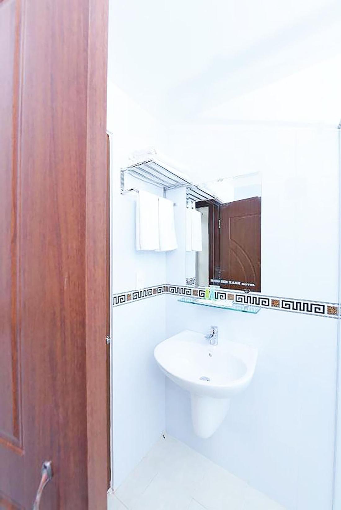 Bong Sen Xanh Hotel カオライン エクステリア 写真